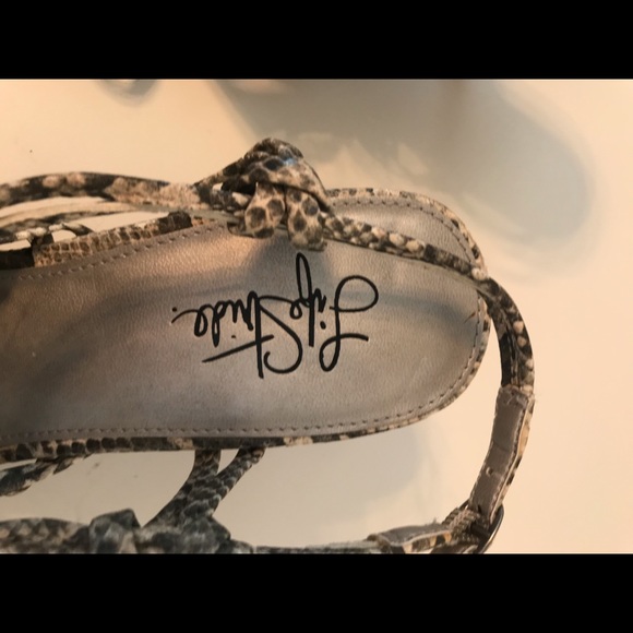 ⭐️Final Price⭐️ Life Stride Snake Print Sandals - Picture 4 of 8